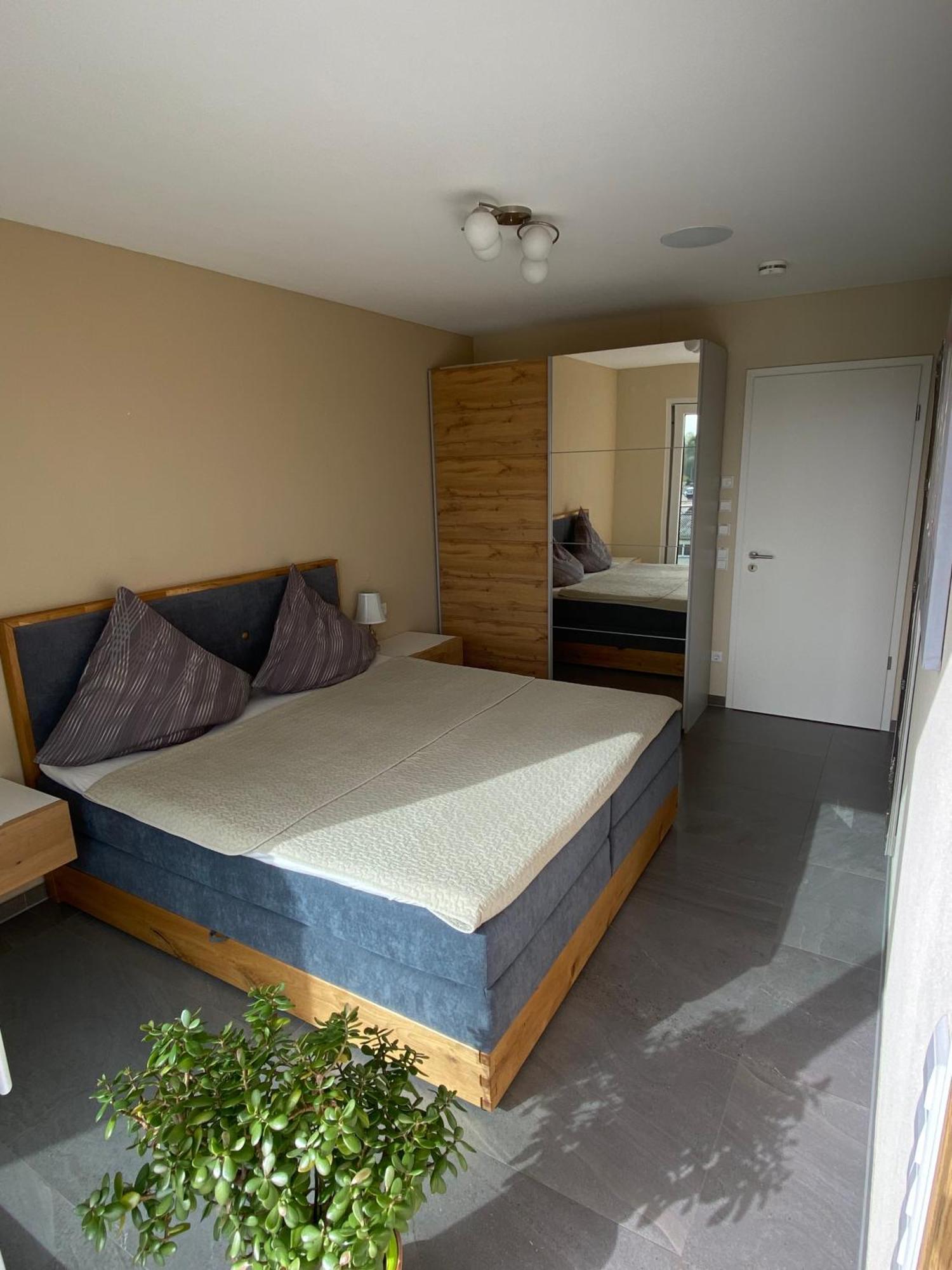 Penthouse Apartment Mit Alpenblick FDH Exterior foto